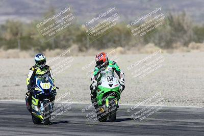 media/Dec-06-2025-CVMA (Sat) [[4a896cc04c]]/Race 4-Formula Middleweight/